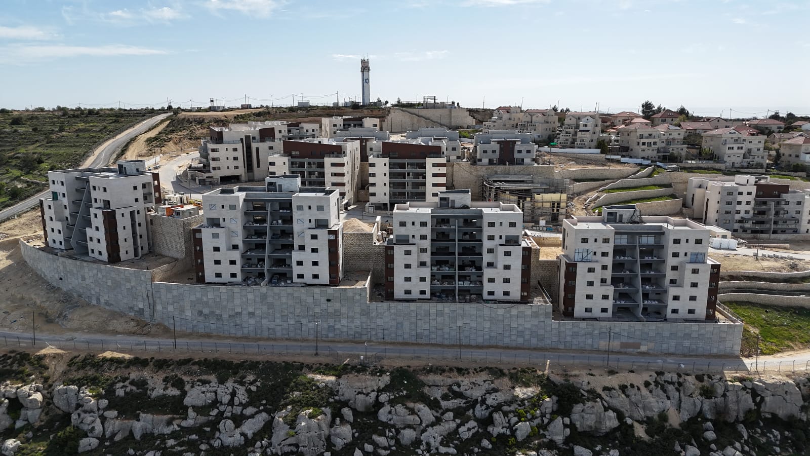 תמונה ראשית